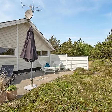 3 Bedroom In Ringkobing Sondervig
