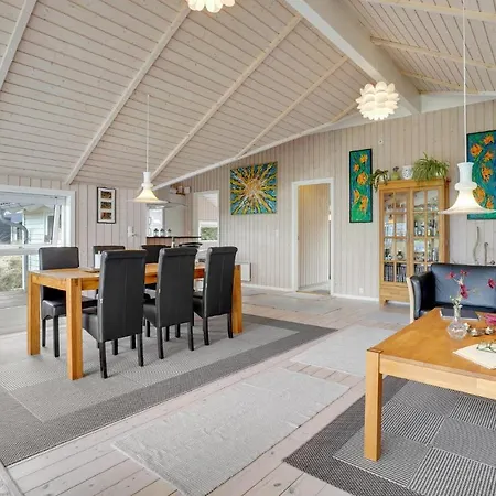 3 Bedroom In Ringkobing Sondervig